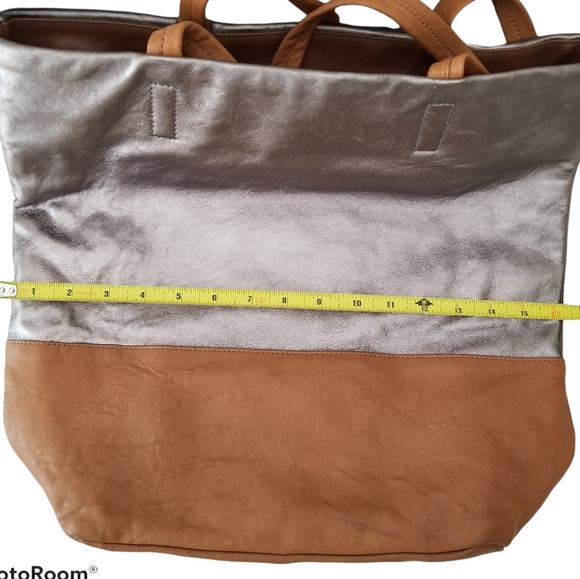 DKNY Donna Karan Soft Metallic Leather Tote Bag - Picture 14 of 15